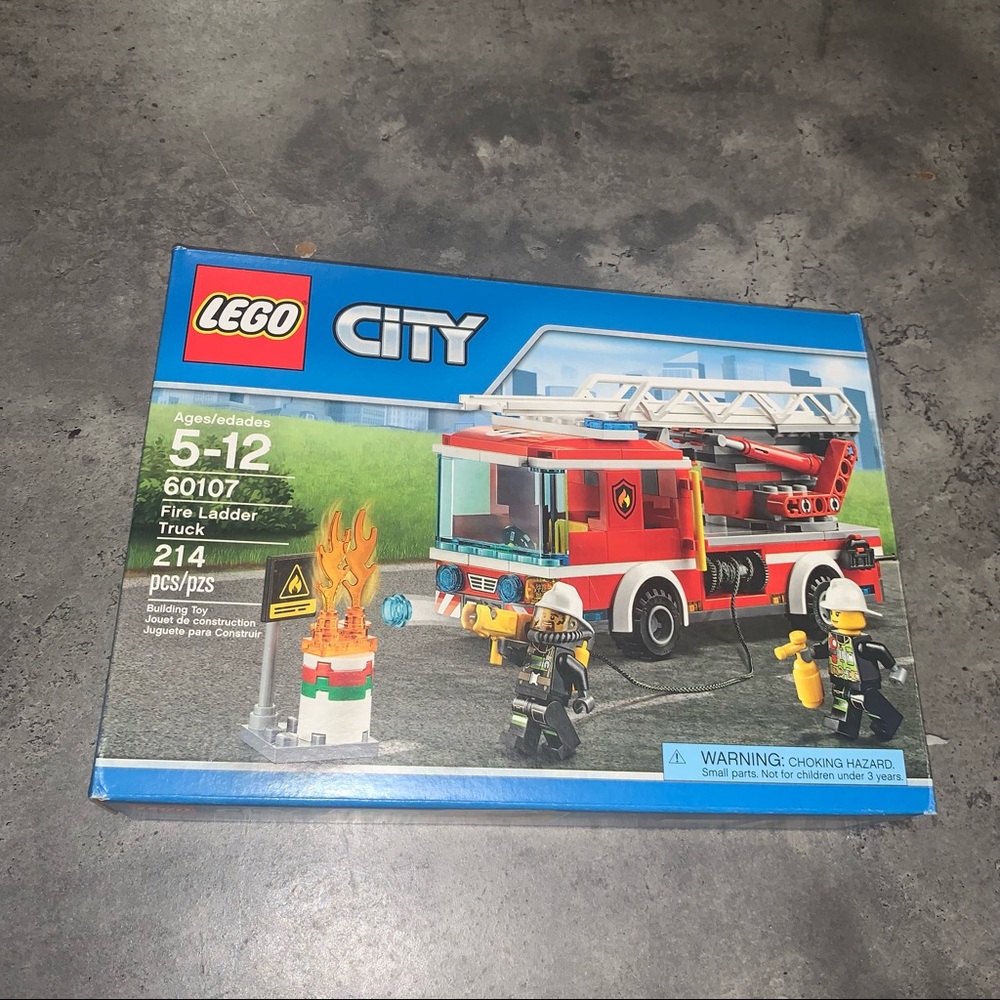 Lego city 60107 fire ladder truck set